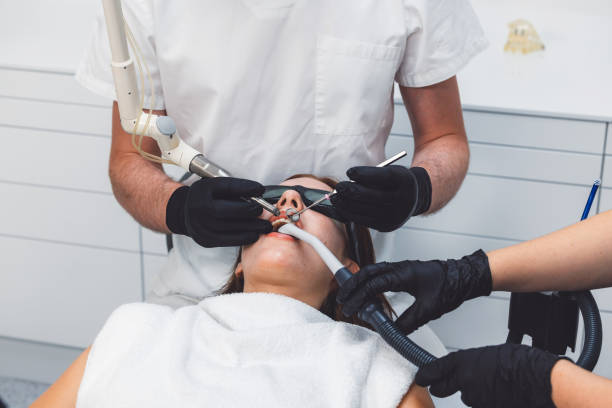 Best Weekend Emergency Dentist in Oelwein, IA